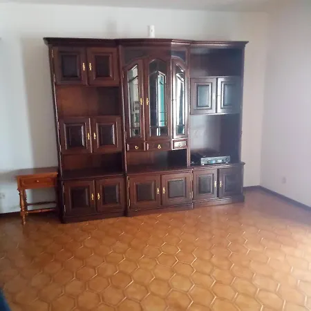 3 Bedroom Apt, Lägenhet Fátima